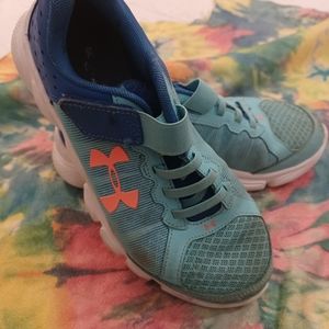 Under Armour girl shoes